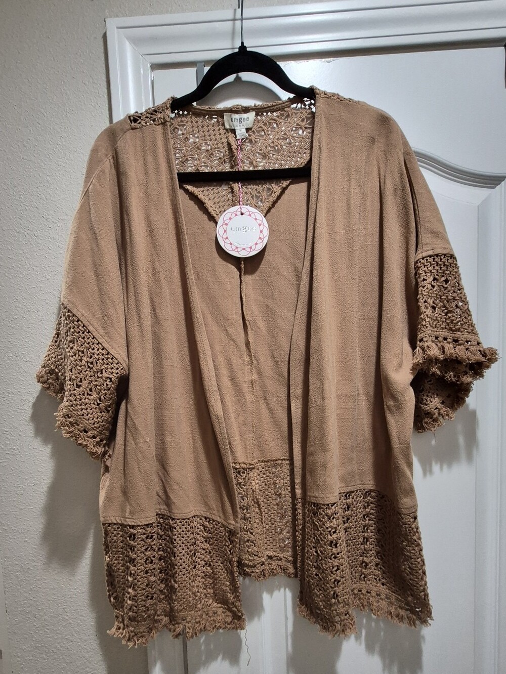 Umgee Boho Crochet Open Front Kimono Cardigan – Small, Med, Lrg Available – NWT